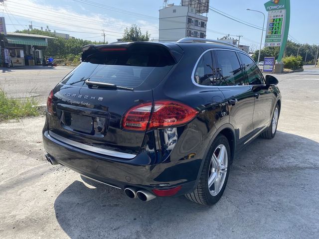 PORSCHE保時捷 CAYENNE  第5張相片