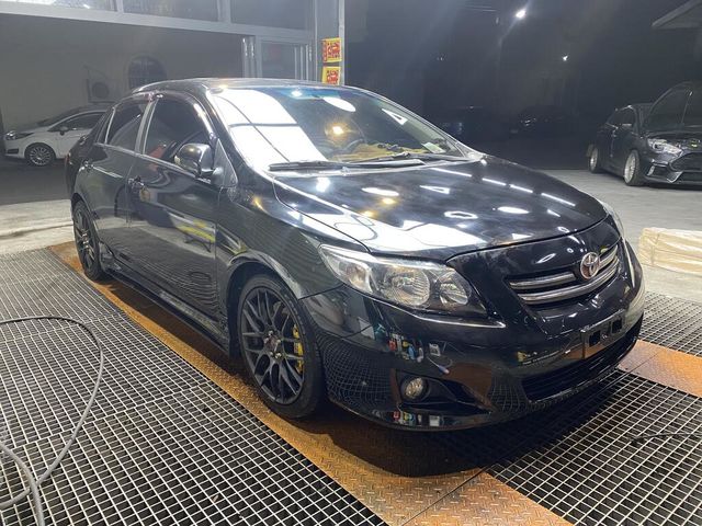 TOYOTA豐田 ALTIS  第2張相片