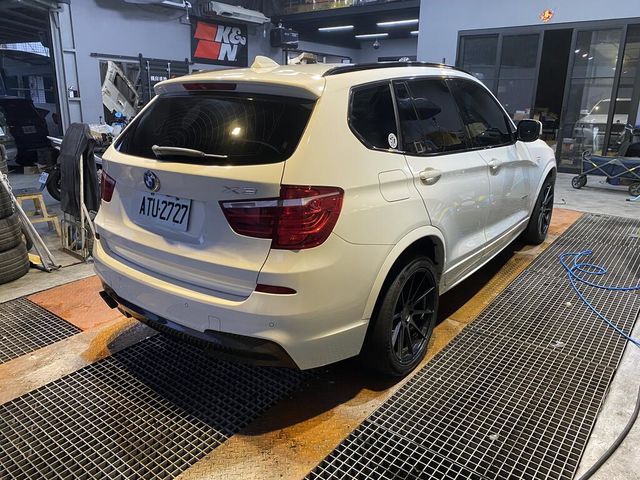 BMW寶馬 X3  第7張相片