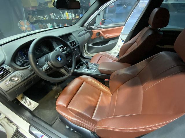 BMW寶馬 X3  第8張相片