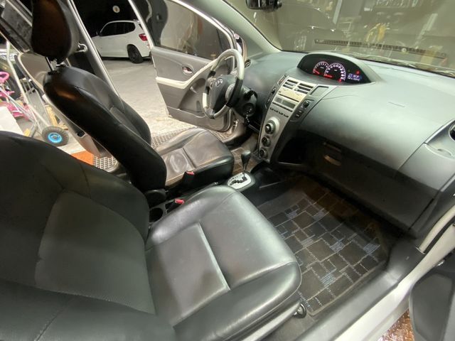 TOYOTA豐田 YARIS  第11張相片