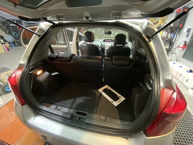 TOYOTA豐田 YARIS  第13張相片