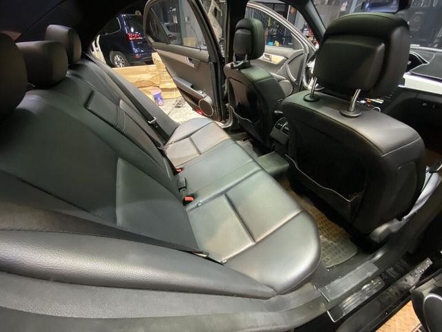 M-BENZ賓士 C250  第11張相片