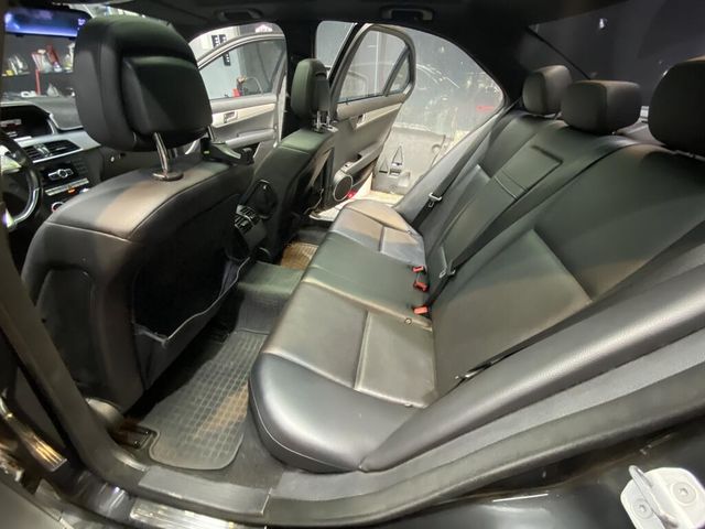 M-BENZ賓士 C250  第12張相片