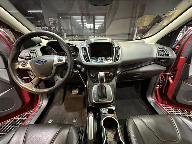 FORD福特 KUGA  第7張相片