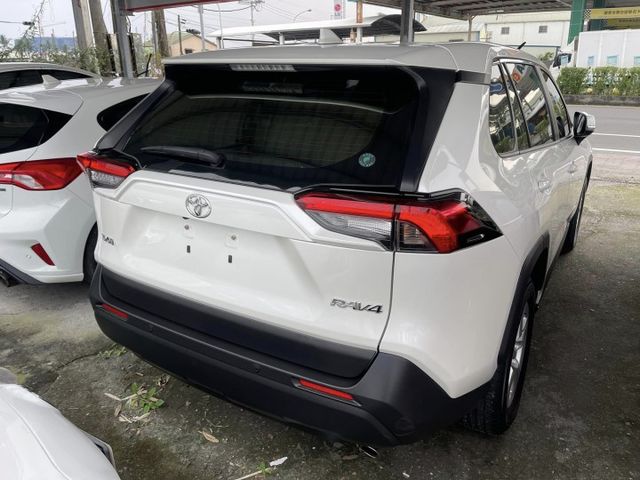 RAV4  第4張相片