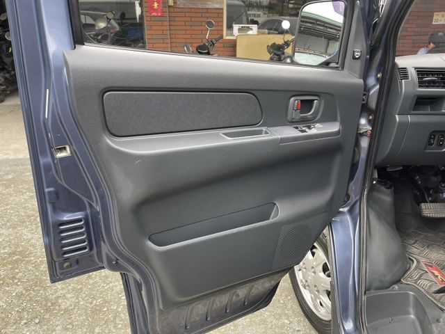 VERYCA A180廂車  第8張相片