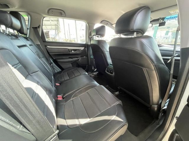 CR-V  第15張相片