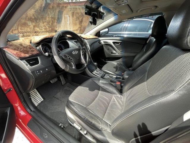 ELANTRA  第6張相片