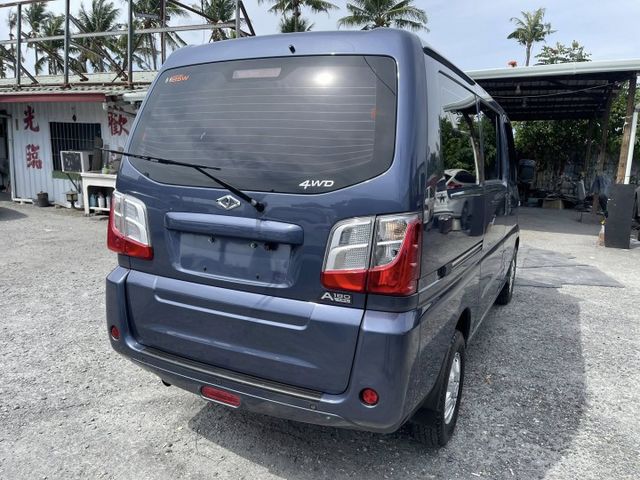 VERYCA A180廂車  第5張相片