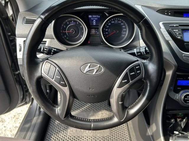 ELANTRA  第7張相片