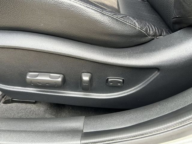 ELANTRA  第17張相片