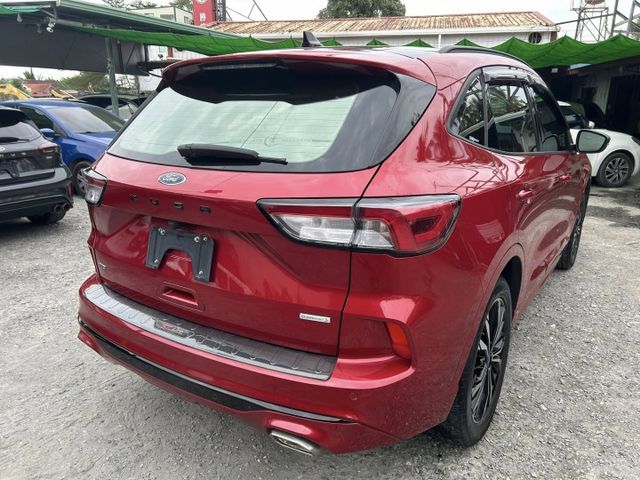 KUGA  第13張相片