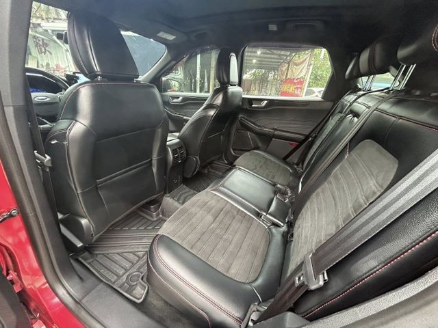 KUGA  第15張相片