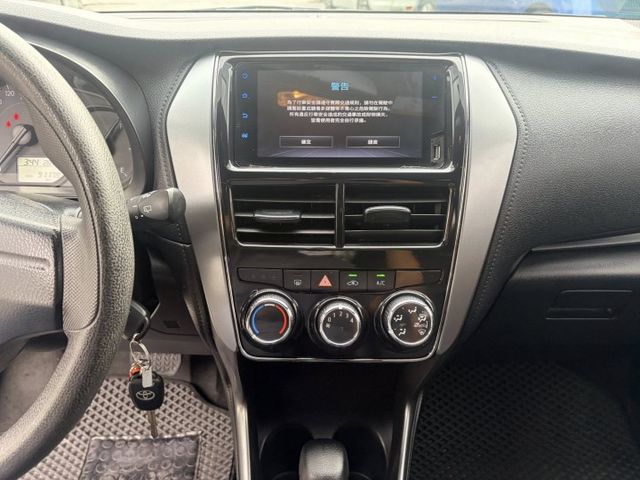 YARIS  第12張相片