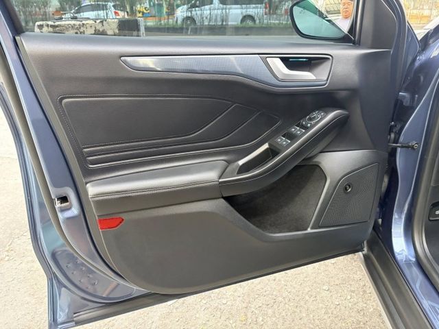 FOCUS WAGON  第7張相片