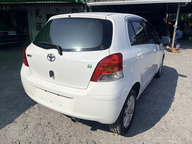 YARIS  第3張相片
