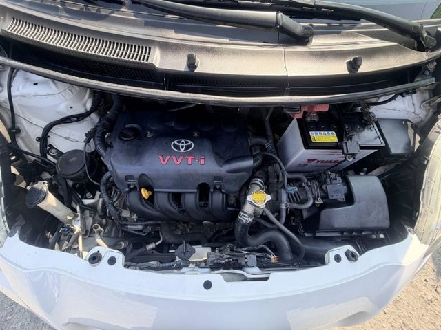 YARIS  第5張相片