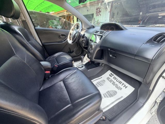 YARIS  第11張相片