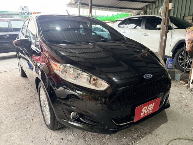 FIESTA  第9張相片