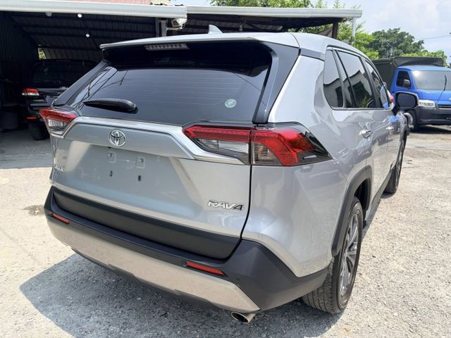 RAV4  第3張相片