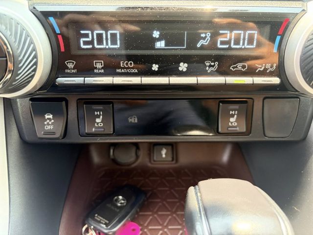 RAV4  第10張相片