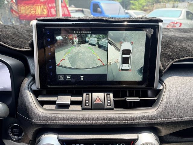 RAV4  第15張相片