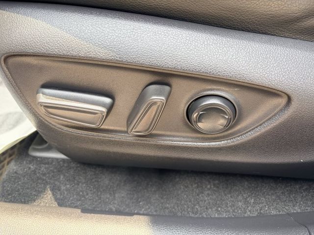 RAV4  第17張相片