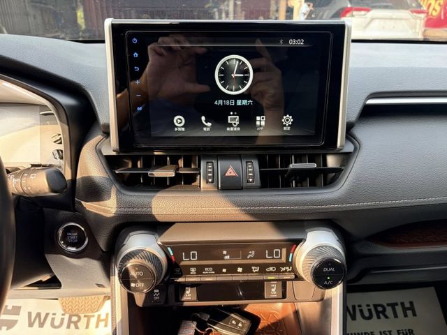 RAV4  第5張相片