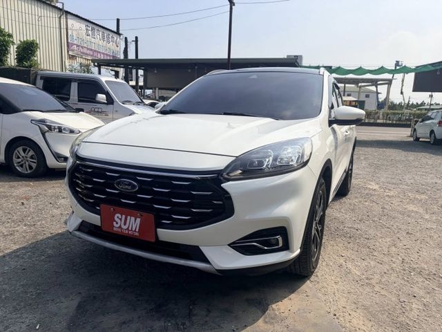 KUGA  第1張相片