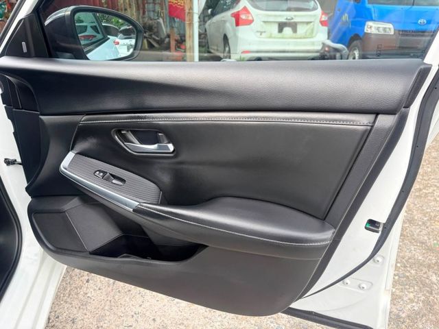 SUPER SENTRA  第10張相片