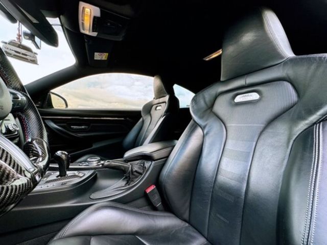 BMW寶馬 M4 COUPE  第9張相片