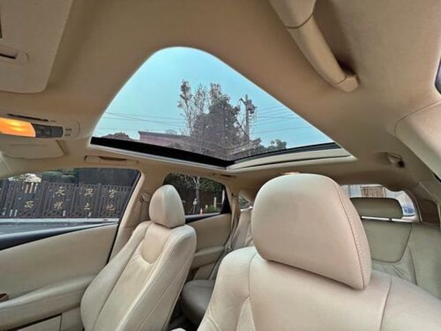 LEXUS凌志 RX350  第7張相片