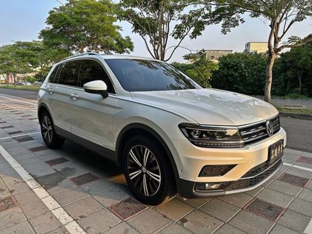 VOLKSWAGEN福斯 TIGUAN  第3張相片