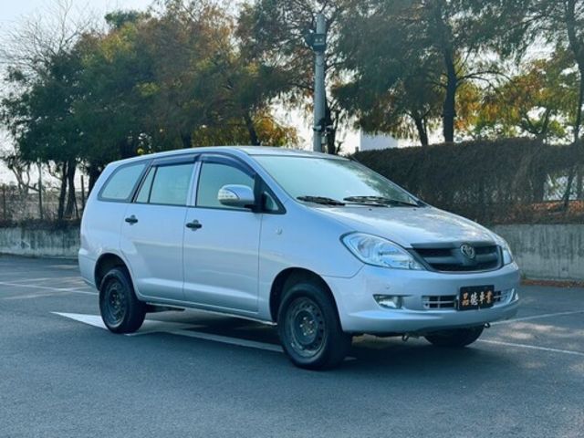 TOYOTA豐田 INNOVA  第3張相片