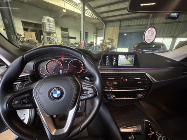 BMW寶馬 520I  第7張相片