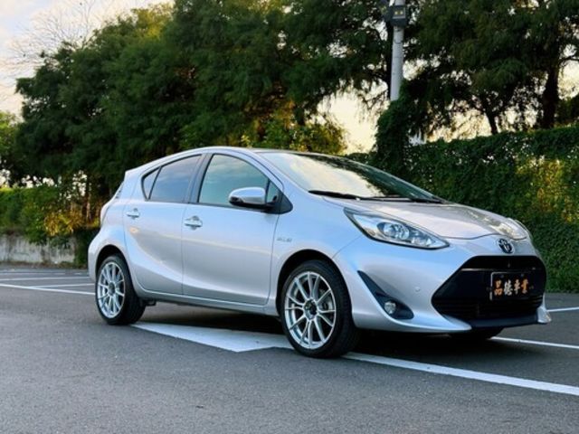 TOYOTA豐田 PRIUS C  第3張相片