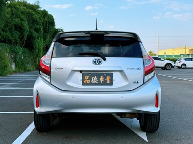 TOYOTA豐田 PRIUS C  第5張相片