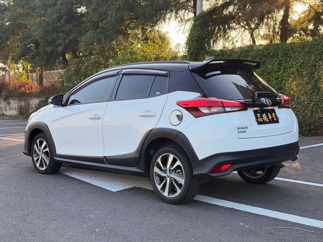 TOYOTA豐田 YARIS CROSSOVER  第12張相片