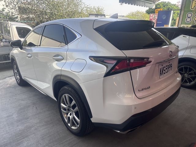 LEXUS凌志 NX200T  第4張相片