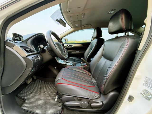 NISSAN日產 SENTRA  第6張相片