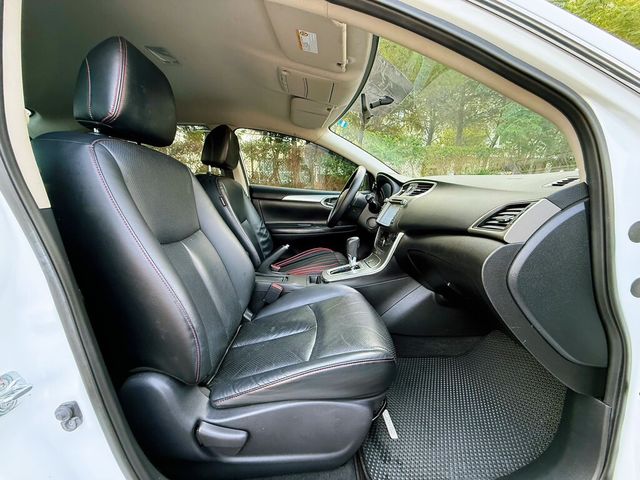 NISSAN日產 SENTRA  第7張相片