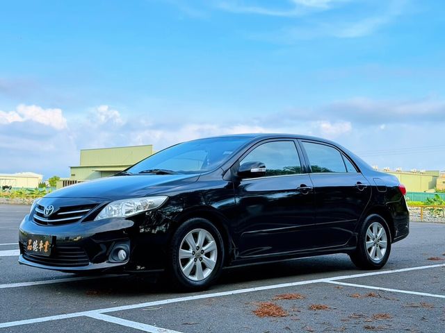 TOYOTA豐田 ALTIS  第1張相片