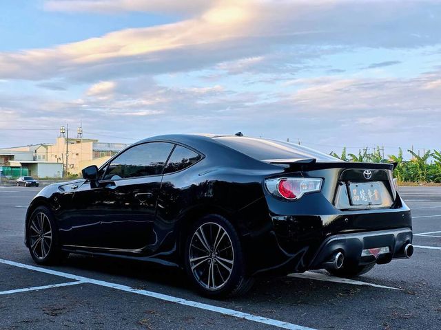 TOYOTA豐田 86  第4張相片