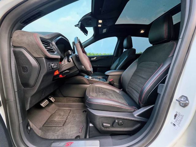 FORD福特 KUGA  第8張相片