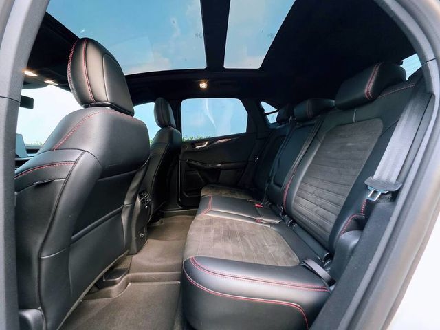 FORD福特 KUGA  第11張相片