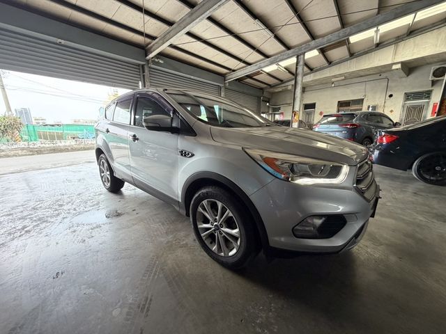 FORD福特 KUGA  第3張相片