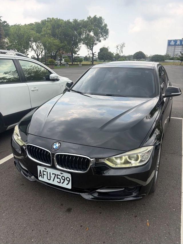 BMW寶馬 320I  第1張相片