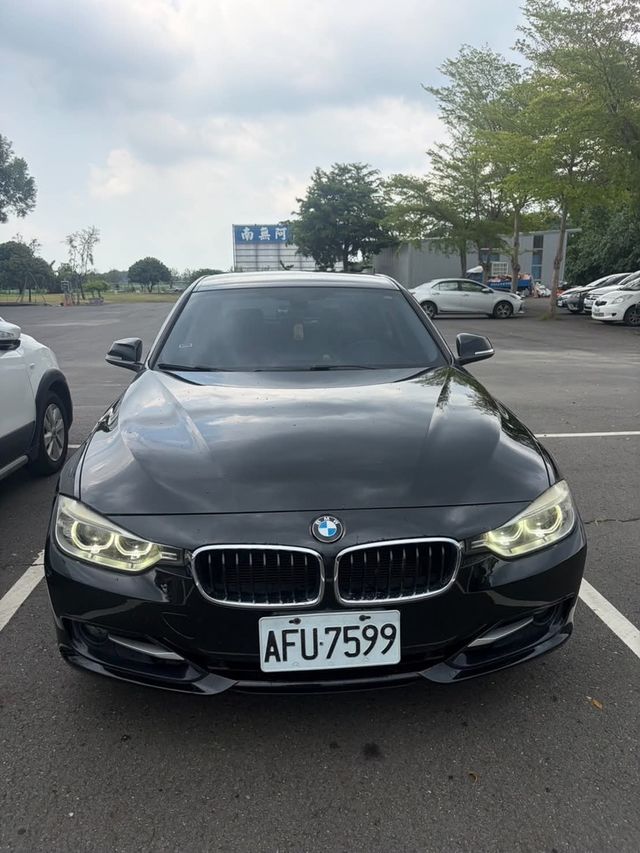 BMW寶馬 320I  第3張相片