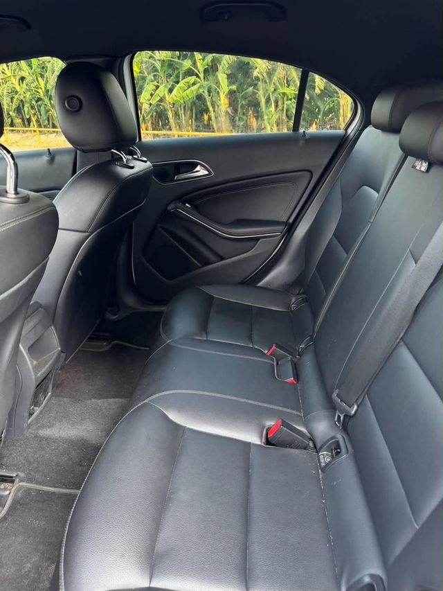 M-BENZ賓士 A180  第8張相片